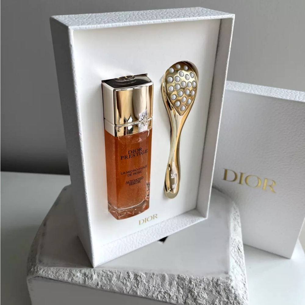 Dior Prestige Beauty La Micro-Huile De Rose Activated Serum + Gold Sculptor